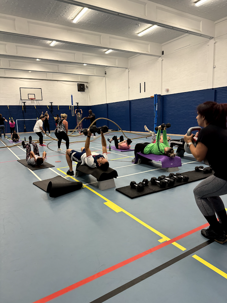 Small group strength class at Feel Good Fitness